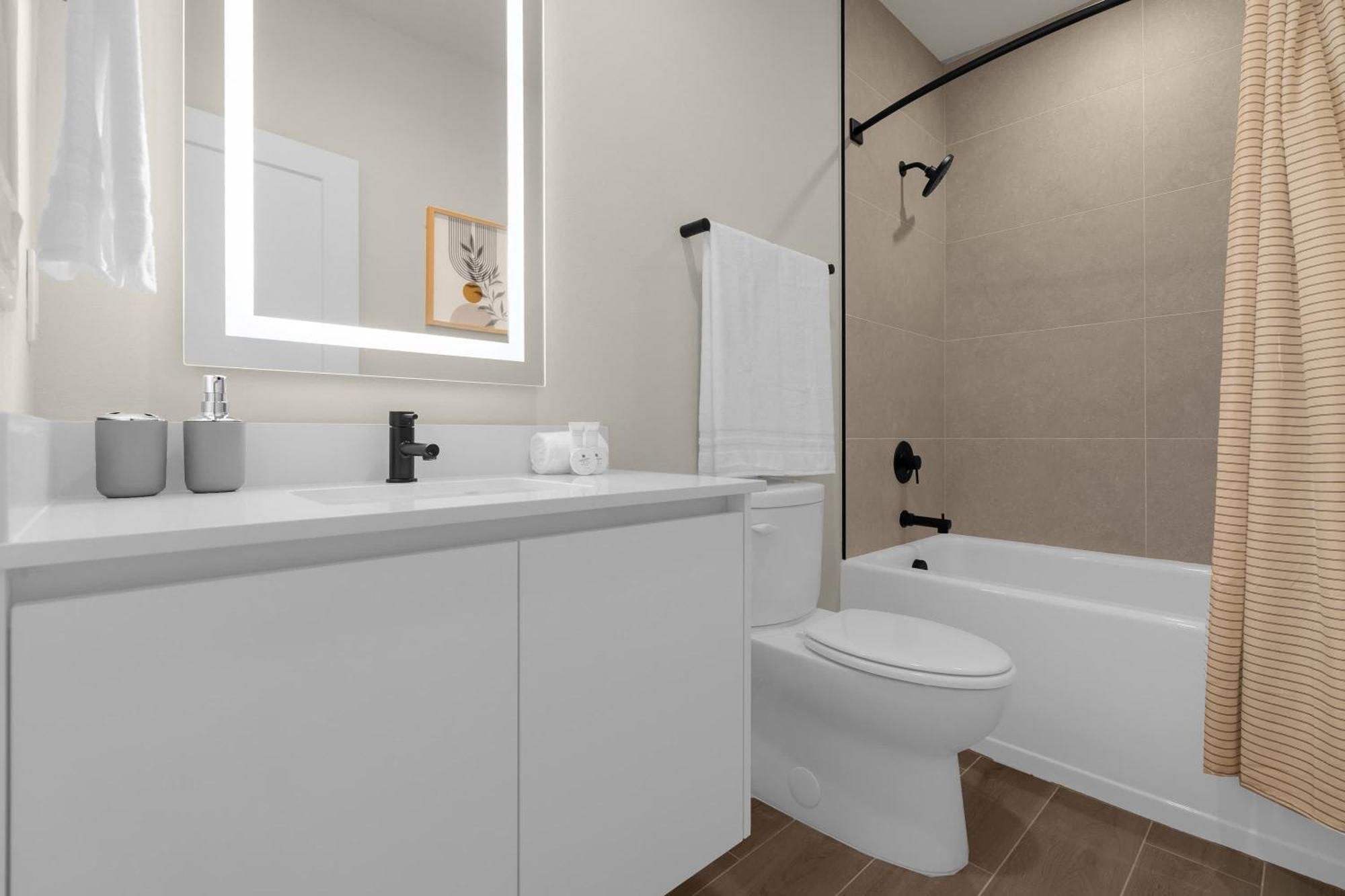 Upstay - Townhouse With Private Pool And Foosball Orlando Exteriör bild